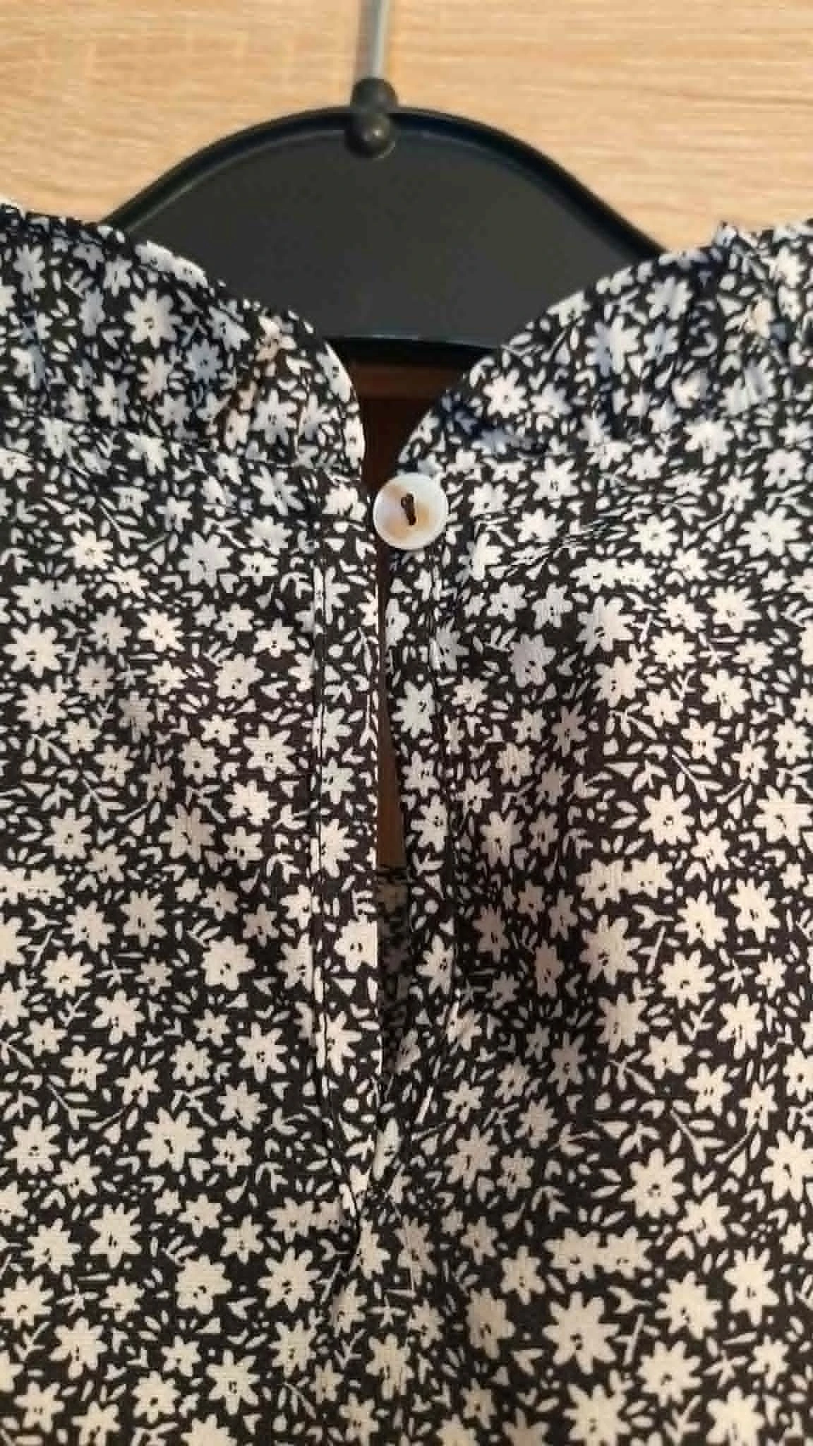 Blusa pequena estampada tamanho P/M – photo 3